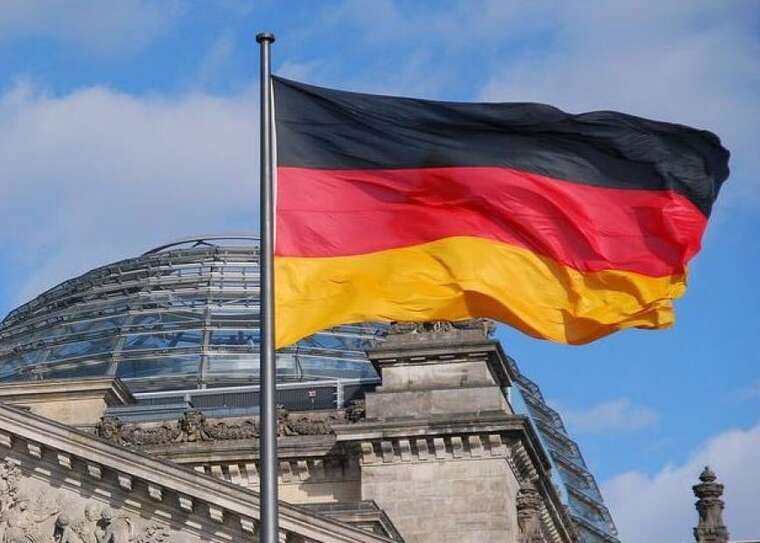 Німеччина висилає дипломатів і закриває установи РФ у відповідь на теракт у Лейпцигу
