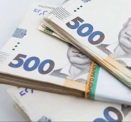 На Закарпатті водія оштрафували на 144 тисячі за сховані в авто цигарки