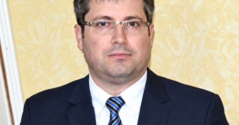 Суддя Мазниця продовжить працювати попри негативний висновок ВККС: ВРП відрядила його ще на рік