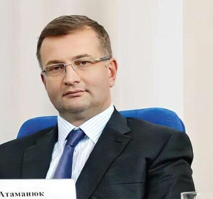Після люстрації — у нерухомість: як експодатківець часів Януковича Юрій Атаманюк та його родина зібрали бізнес-імперію