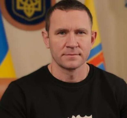 Наступник Кропиви в Одеській ОВА Неугодніков їздить на Toyota, а його дружина отримала BMW X4 від батька