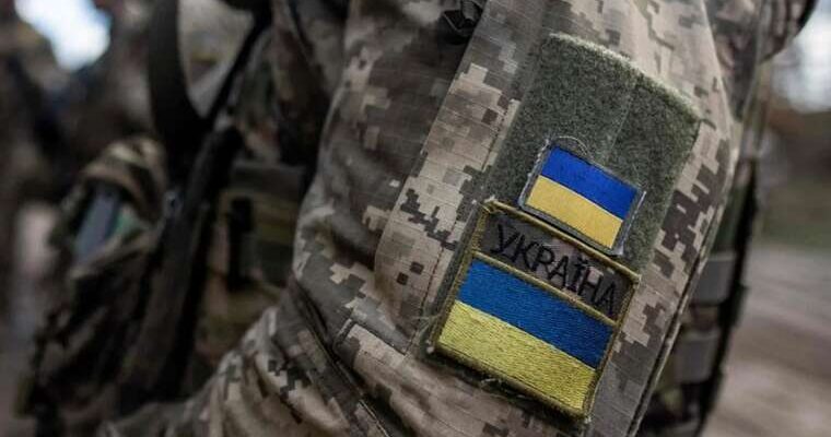 У Полтаві військового судять за ножові поранення товариша по службі: обвинувачений заявляє про самооборону