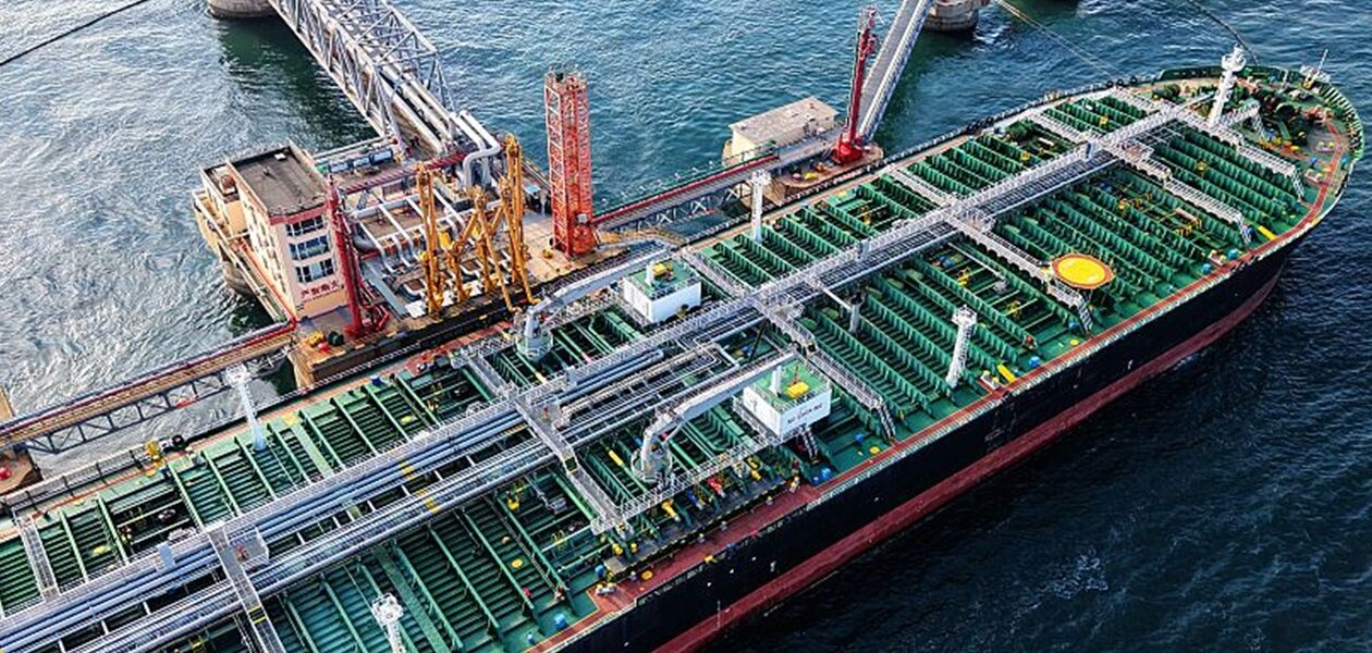 Китай різко наростив закупівлю російської нафти