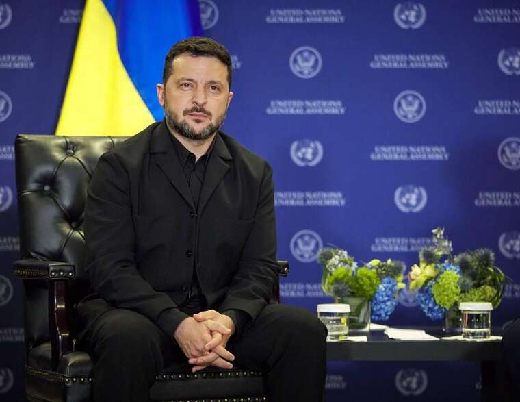 «Він атакує нас — ми відповідаємо»: Зеленський розповів про удари по енергетичній інфраструктурі РФ